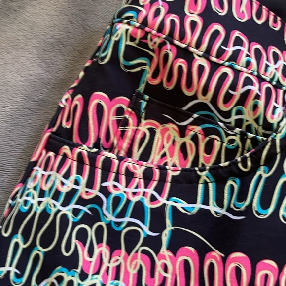 Neon geometric pattern skort size 8 - Picture 3 of 11